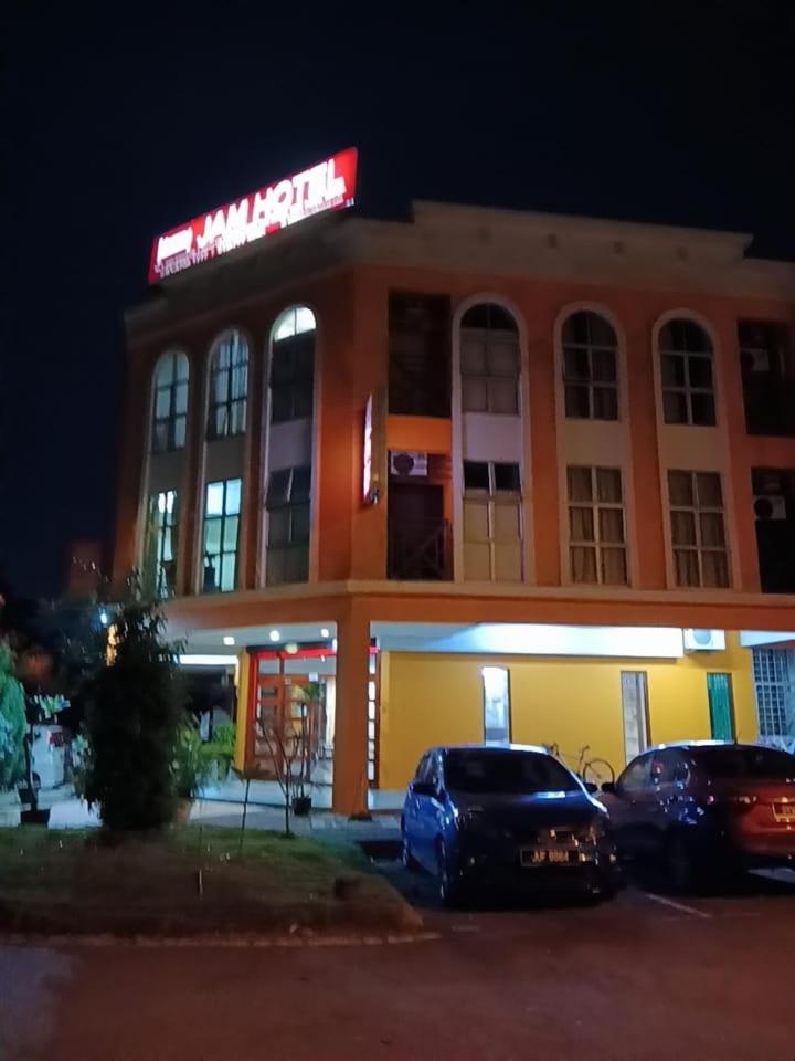 Jam Hotel Kota Warisan Sepang @ Erl Salak Tinggi, Klia 1-2 & F1 Exterior foto