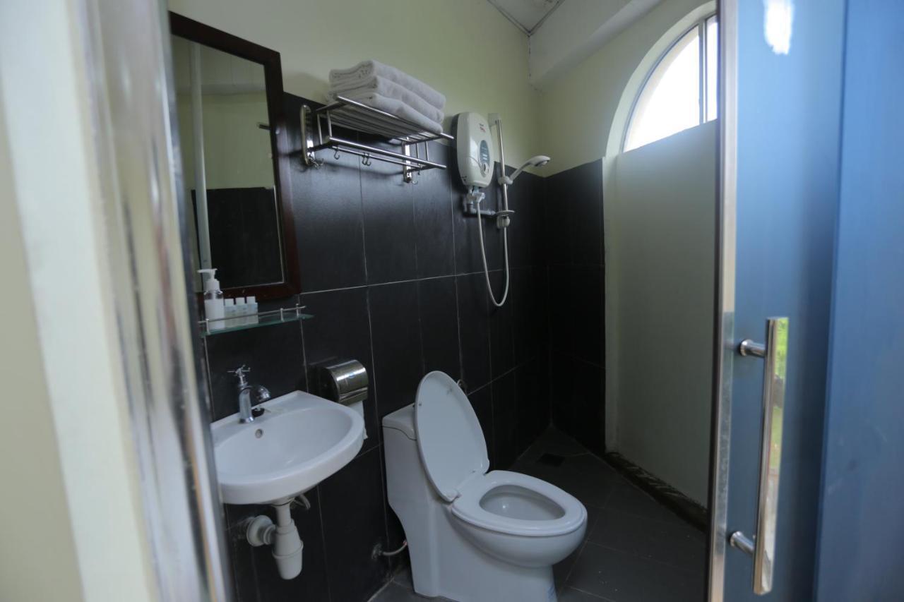 Jam Hotel Kota Warisan Sepang @ Erl Salak Tinggi, Klia 1-2 & F1 Habitación foto